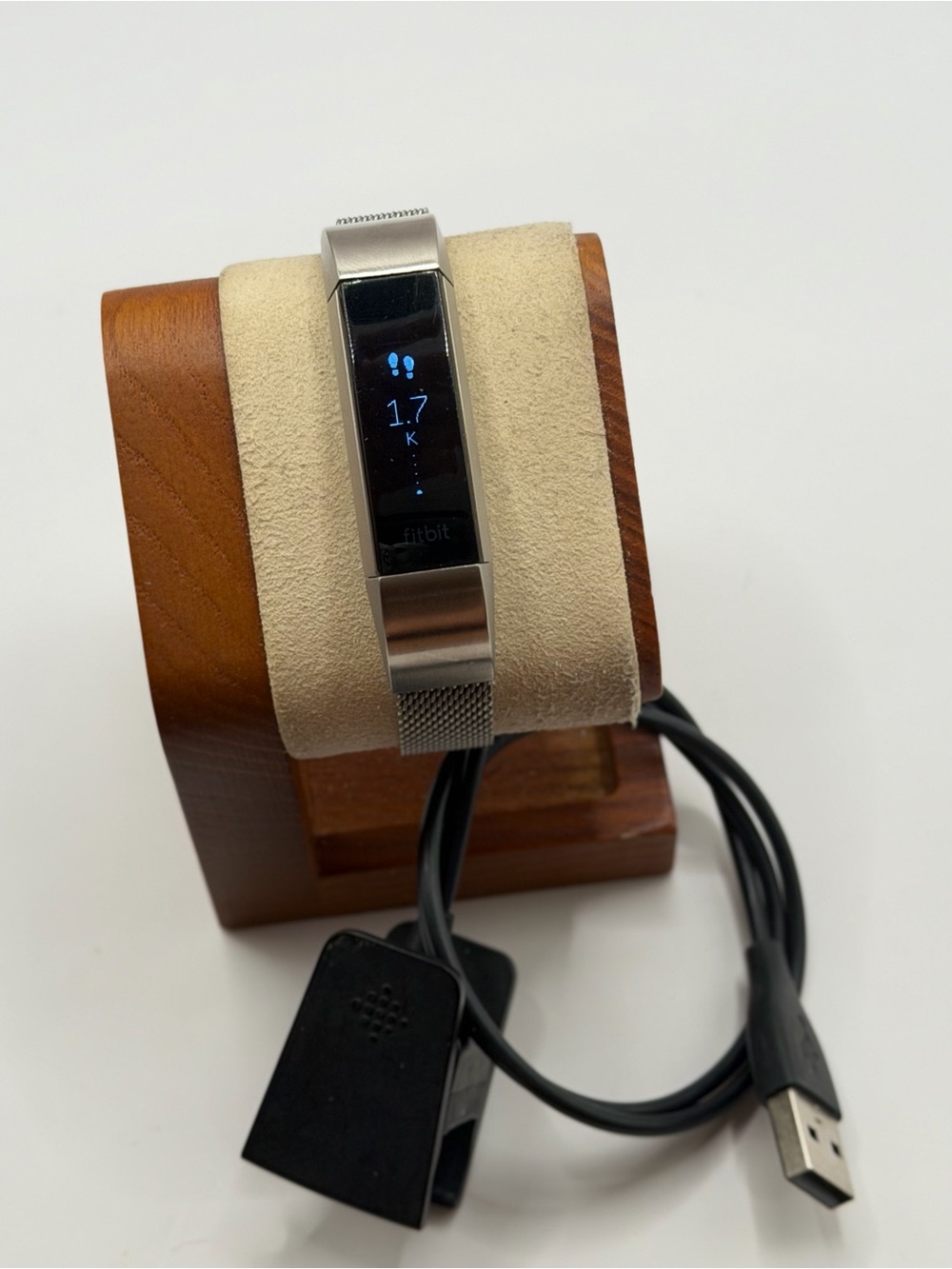 Fitbit Alta HR, Tested, Mesh Band, Charger Included, Smart Watch, Fitness Track